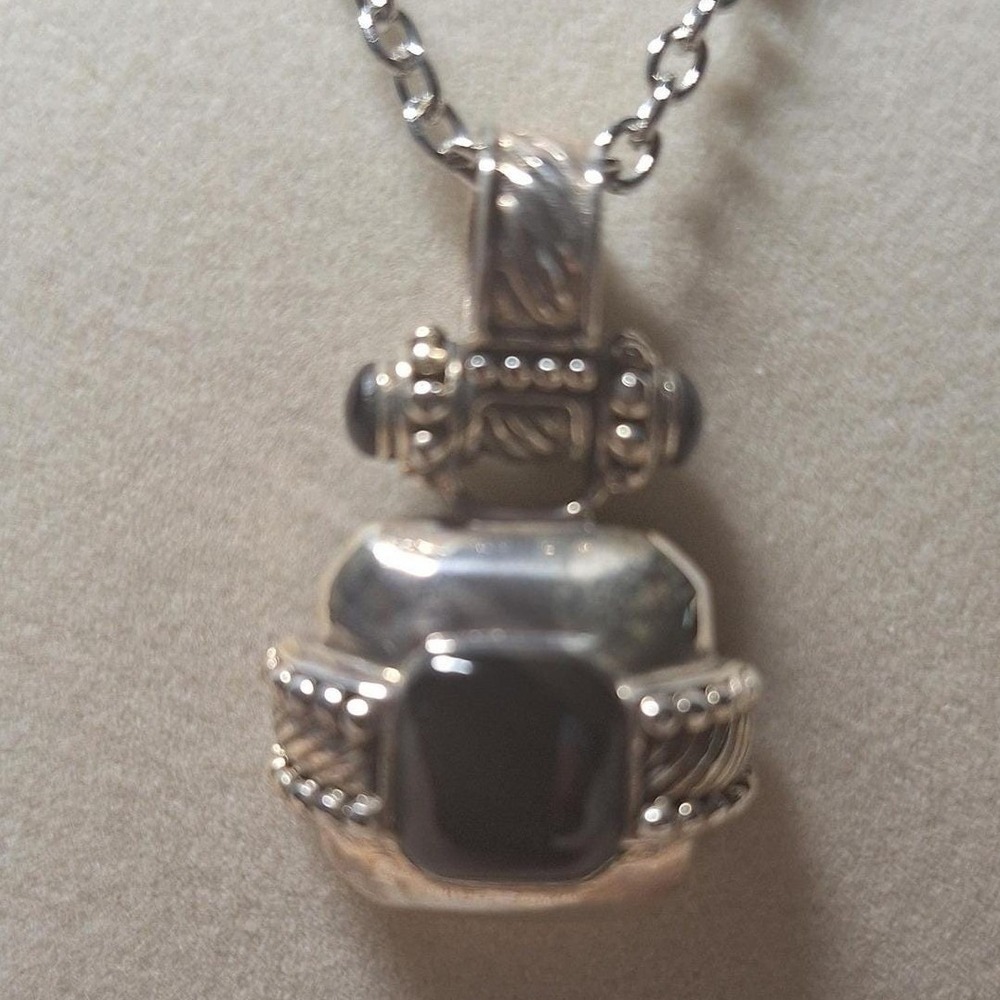Black onyx pendant sterling silver artisan crafter 18 inch stainless steel chain